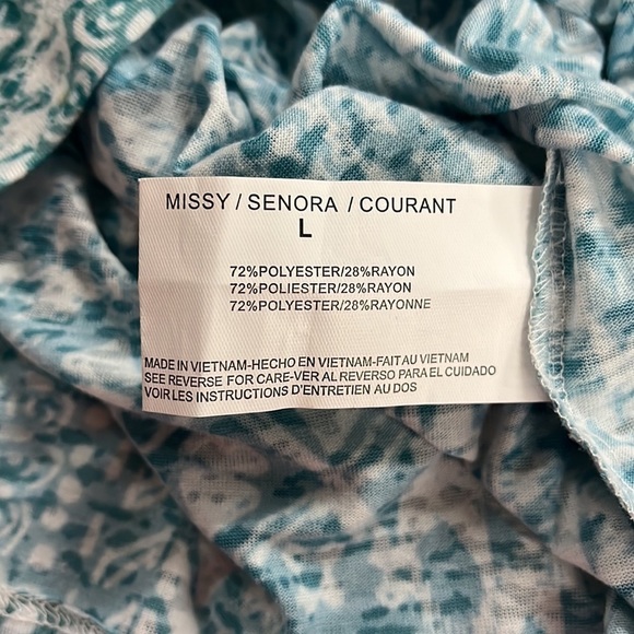 Erika women’s top.  New but no tags. - Picture 4 of 4